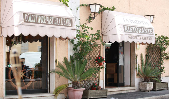 la piazzetta
